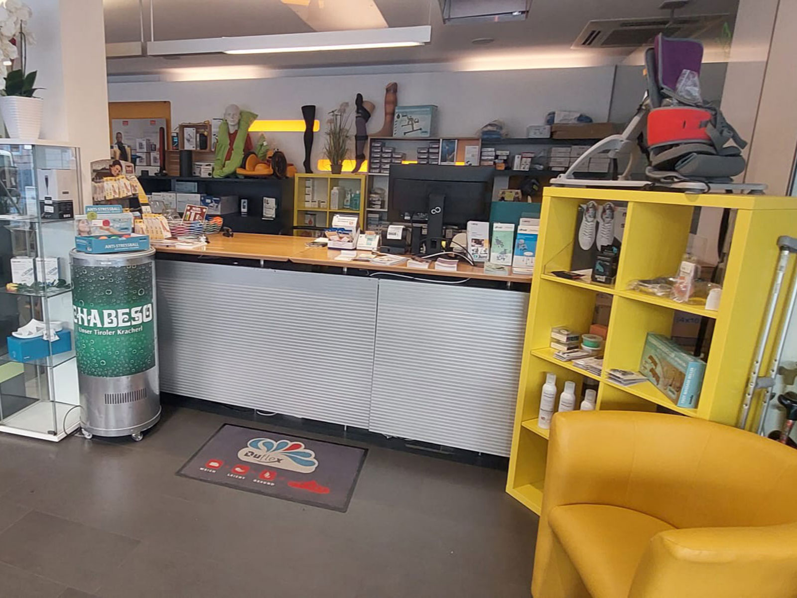 Kod Pocztowy 03-693 - Warszawa, Województwo mazowieckie visual data 3